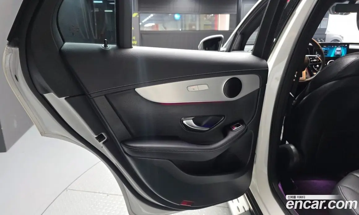 Mercedes-Benz GLC-Class 2021 2.0 автомат (гидро), фото 15