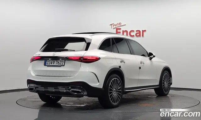 Mercedes-Benz GLC-Class 2024 2.0 автомат (гидро), миниатюра 1