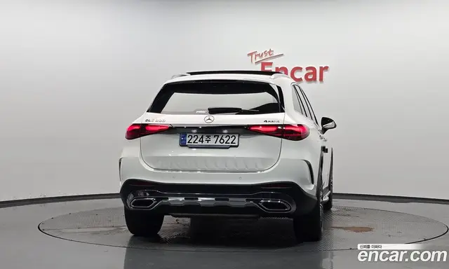 Mercedes-Benz GLC-Class 2024 2.0 автомат (гидро), миниатюра 3