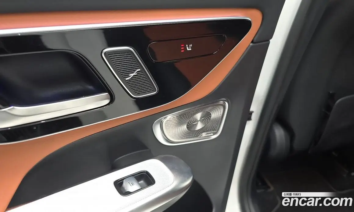 Mercedes-Benz GLC-Class 2024 2.0 автомат (гидро), фото 33