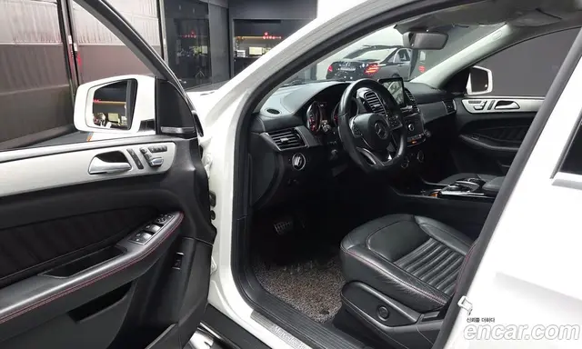 Mercedes-Benz GLE-Class 2017 3.0 автомат (гидро), миниатюра 10