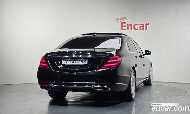 Mercedes-Benz S-Class 2018 6.0 автомат (гидро), миниатюра 4