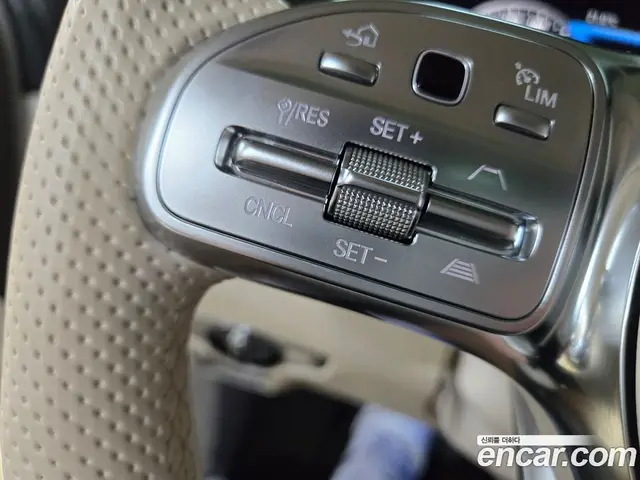 Mercedes-Benz S-Class 2021 4.0 автомат (гидро), миниатюра 4
