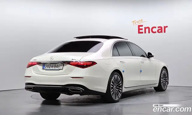 Mercedes-Benz S-Class 2023 3.0 автомат (гидро), миниатюра 2