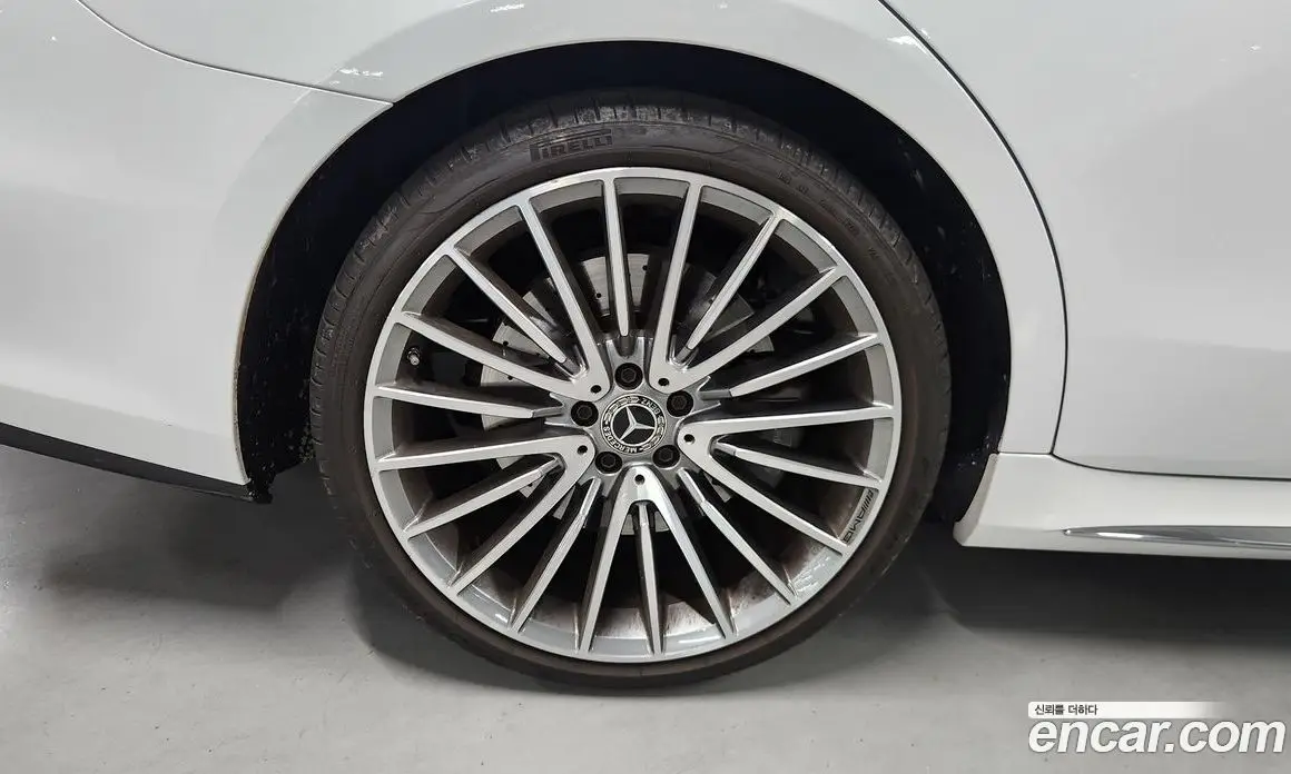 Mercedes-Benz S-Class 2024 3.0 автомат (гидро), фото 5