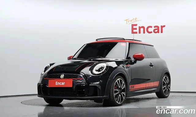 Mini Cooper, 2022, 31 360 км