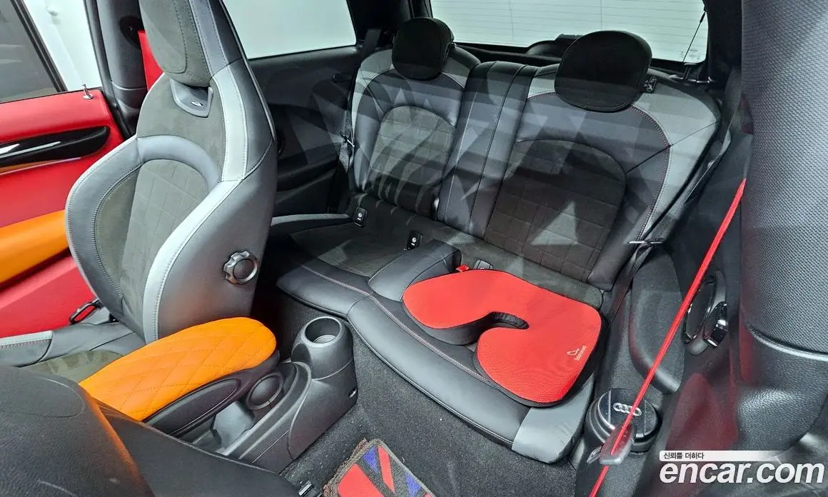 Mini Cooper 2022 2.0 автомат (гидро), фото 12