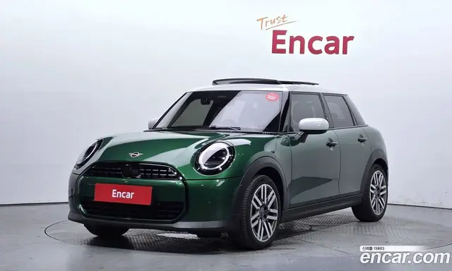 Mini Cooper 2025 2.0 автомат (гидро), миниатюра 1