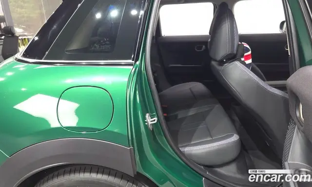Mini Cooper 2025 2.0 автомат (гидро), миниатюра 12