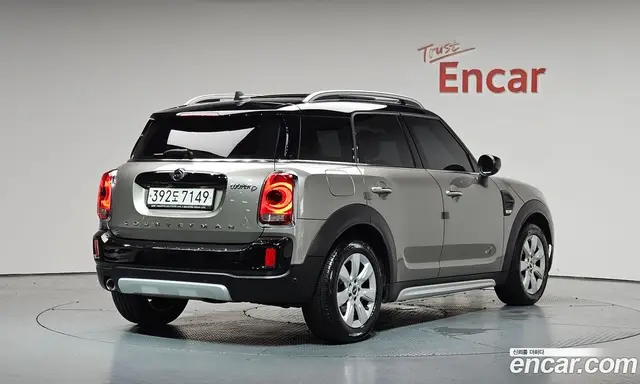 Mini Countryman 2020 2.0 автомат (гидро), миниатюра 1
