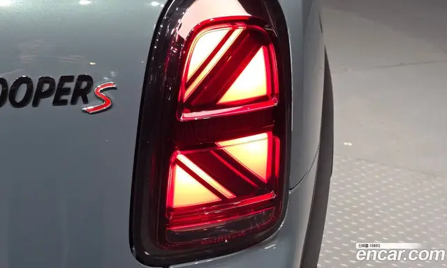Mini Countryman 2023 2.0 автомат (гидро), миниатюра 9