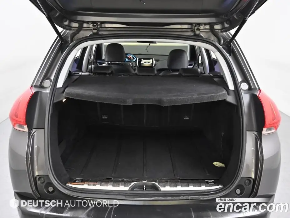 Peugeot 2008 2015 1.6 автомат (гидро), фото 20 Peugeot 2008 2015 1.6 автомат (гидро), фото 20