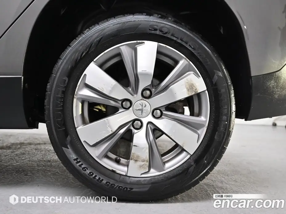 Peugeot 2008 2015 1.6 автомат (гидро), фото 5 Peugeot 2008 2015 1.6 автомат (гидро), фото 5
