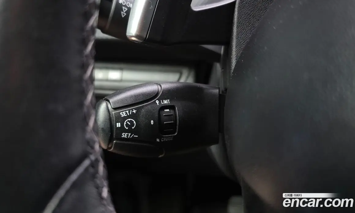 Peugeot 208 2016 1.6 автомат (гидро), фото 17