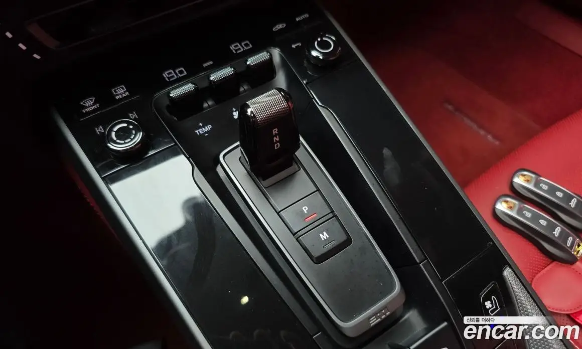 Porsche 911 2024 3.0 автомат (гидро), фото 12