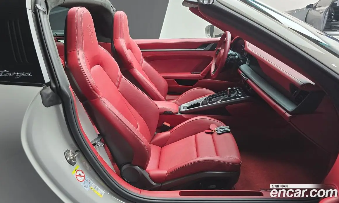 Porsche 911 2024 3.0 автомат (гидро), фото 16