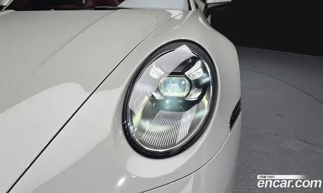 Porsche 911 2024 3.0 автомат (гидро), миниатюра 8