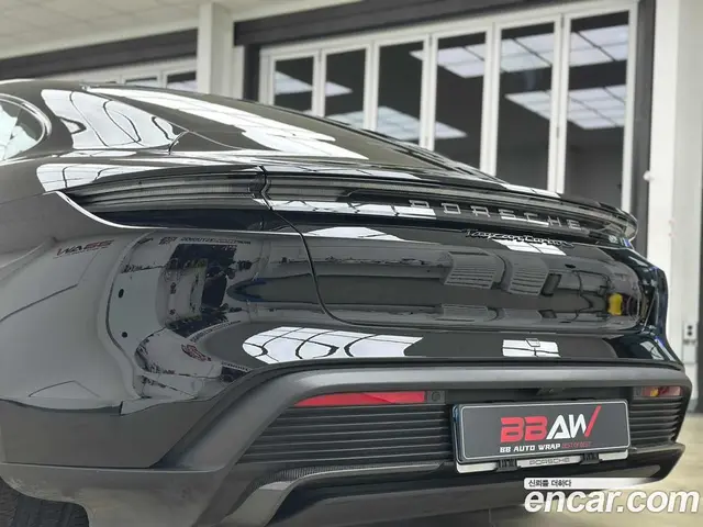 Porsche Taycan 2021 0.1 автомат (гидро), миниатюра 2