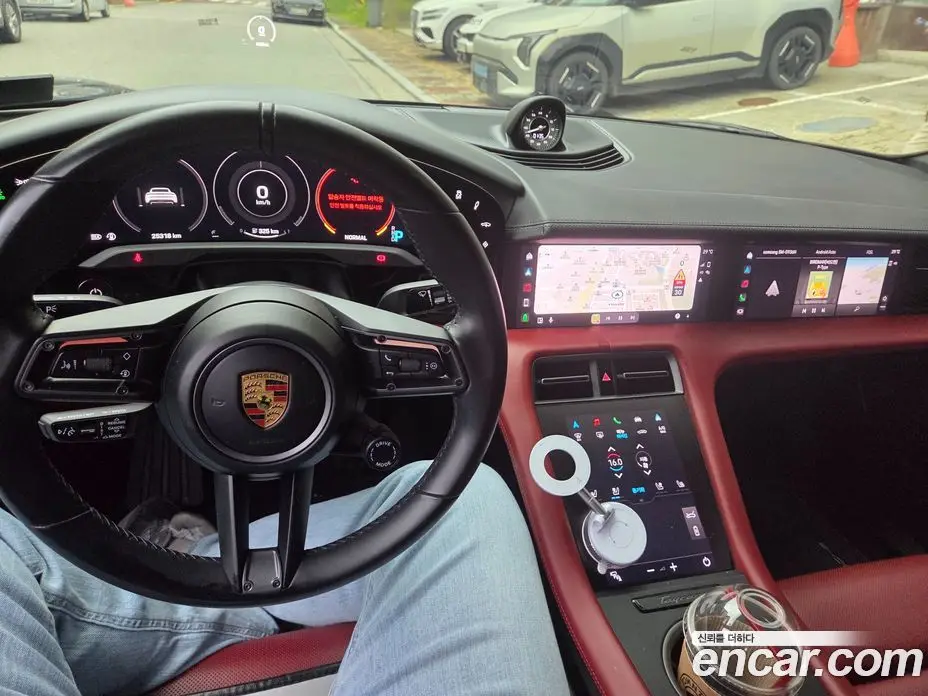 Porsche Taycan 2021 0.1 автомат (гидро), фото 20