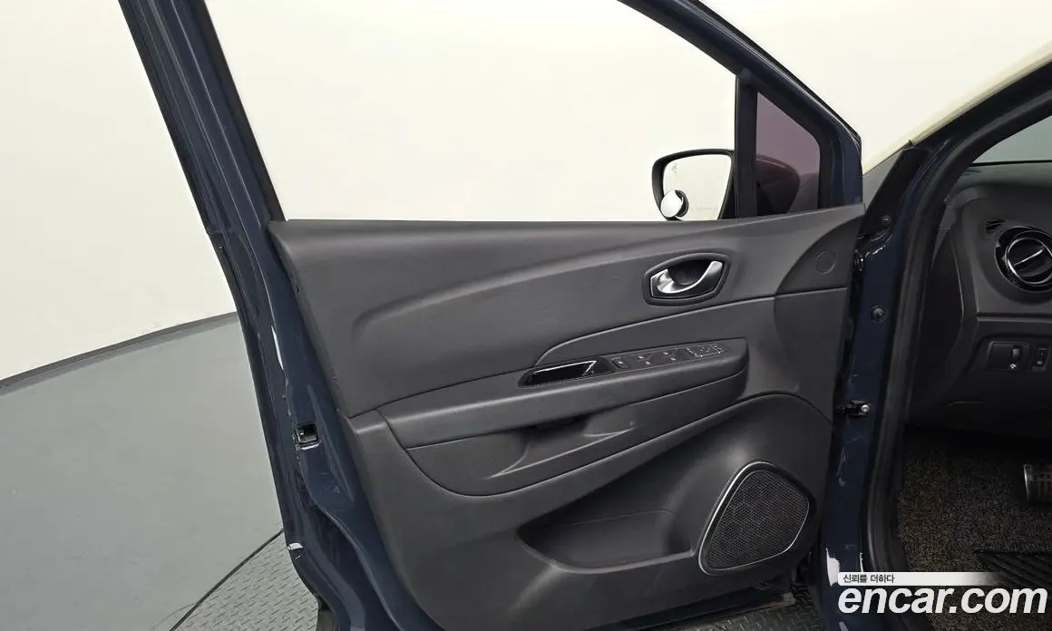 Renault (Samsung) QM3 2019 1.5 автомат (гидро), фото 14
