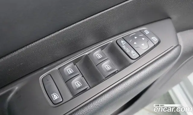 Renault (Samsung) SM6 2017 2.0 автомат (гидро), миниатюра 12
