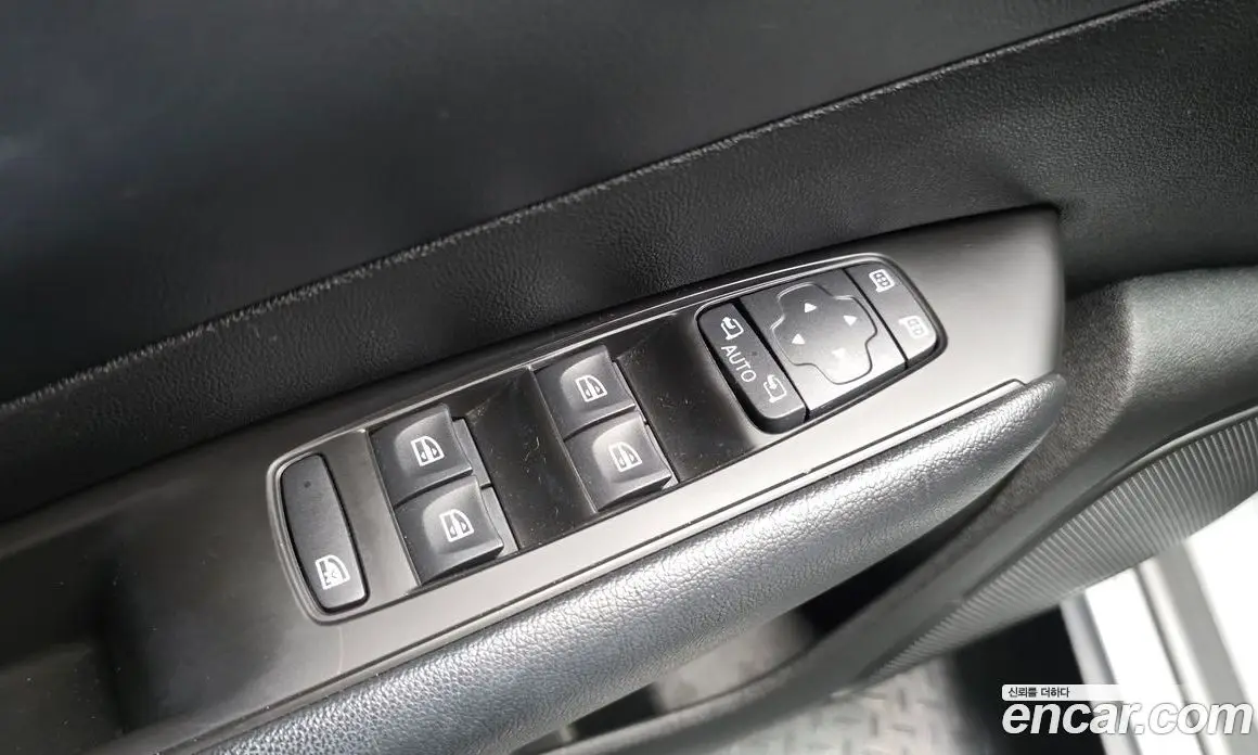 Renault (Samsung) SM6 2018 2.0 автомат (гидро), фото 29