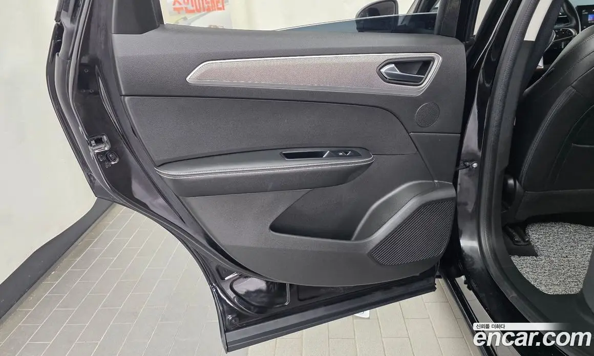 Renault (Samsung) XM3 2023 1.6 автомат (гидро), фото 15