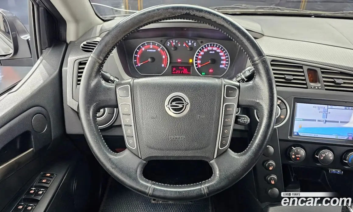 SsangYong Korando 2014 2.0 автомат (гидро), фото 13
