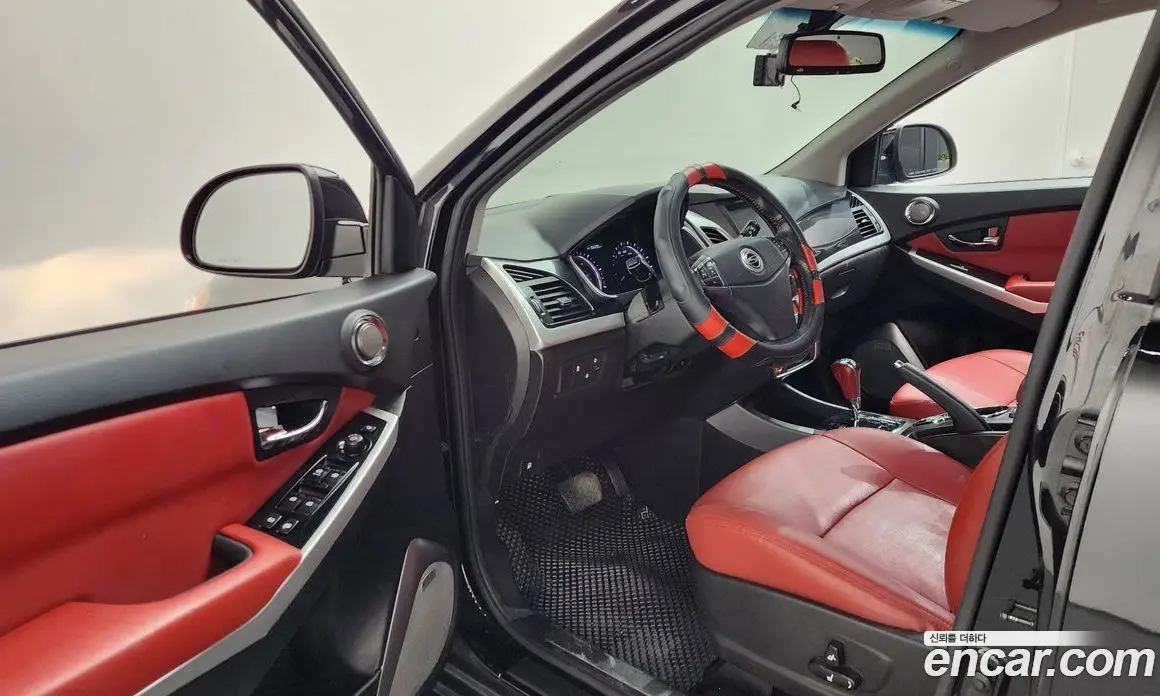 SsangYong Korando 2015 2.0 автомат (гидро), фото 10