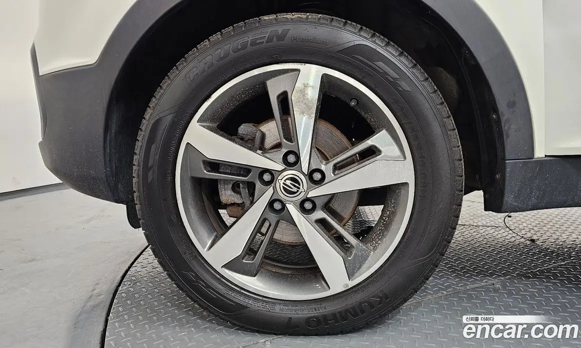 SsangYong Korando 2017 2.2 автомат (гидро), фото 5