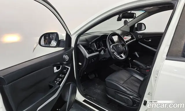 SsangYong Korando 2017 2.2 автомат (гидро), миниатюра 10