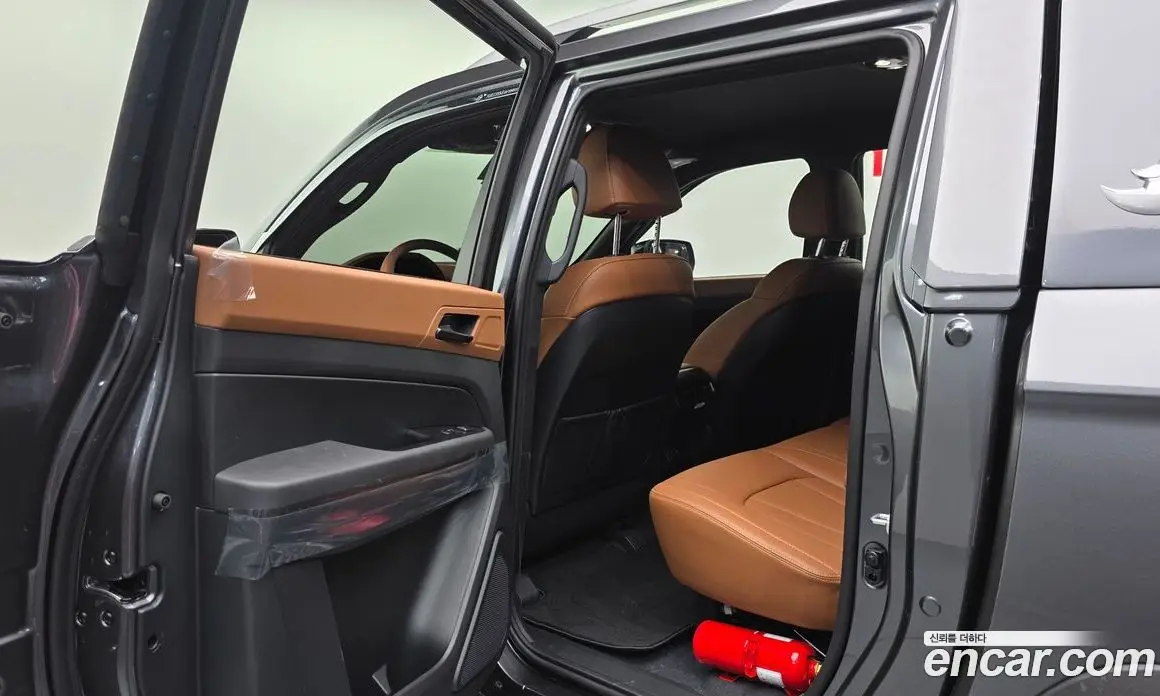 SsangYong Musso 2026 2.0 автомат (гидро), фото 16