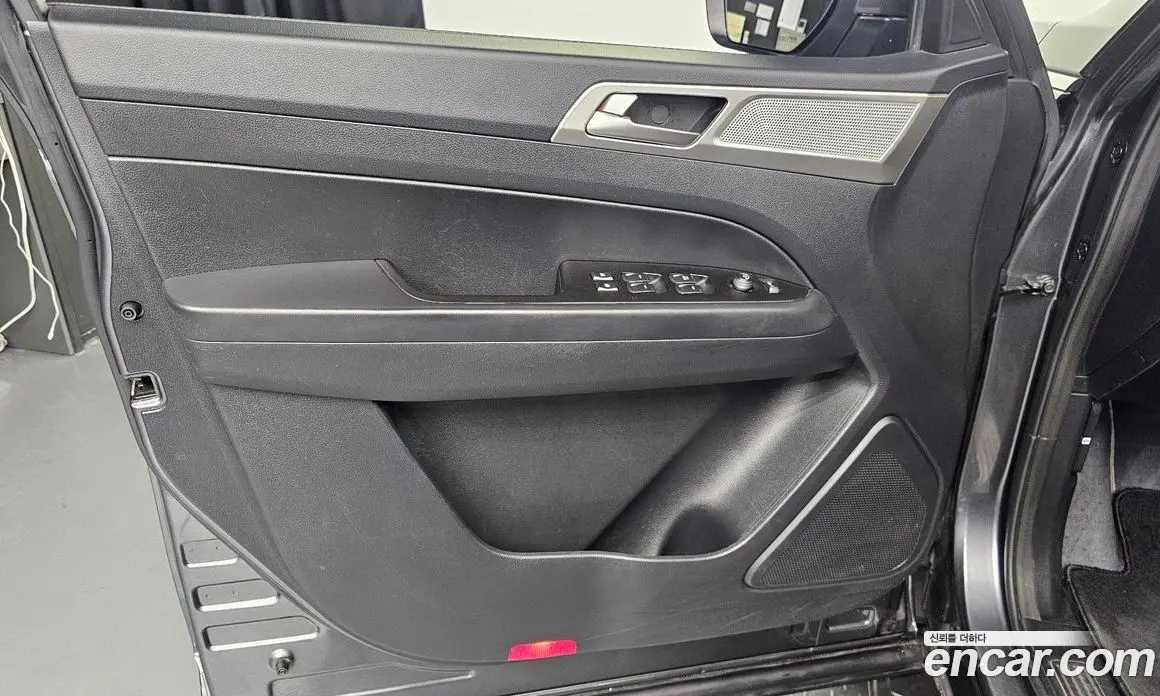 SsangYong Rexton 2019 2.2 автомат (гидро), фото 14