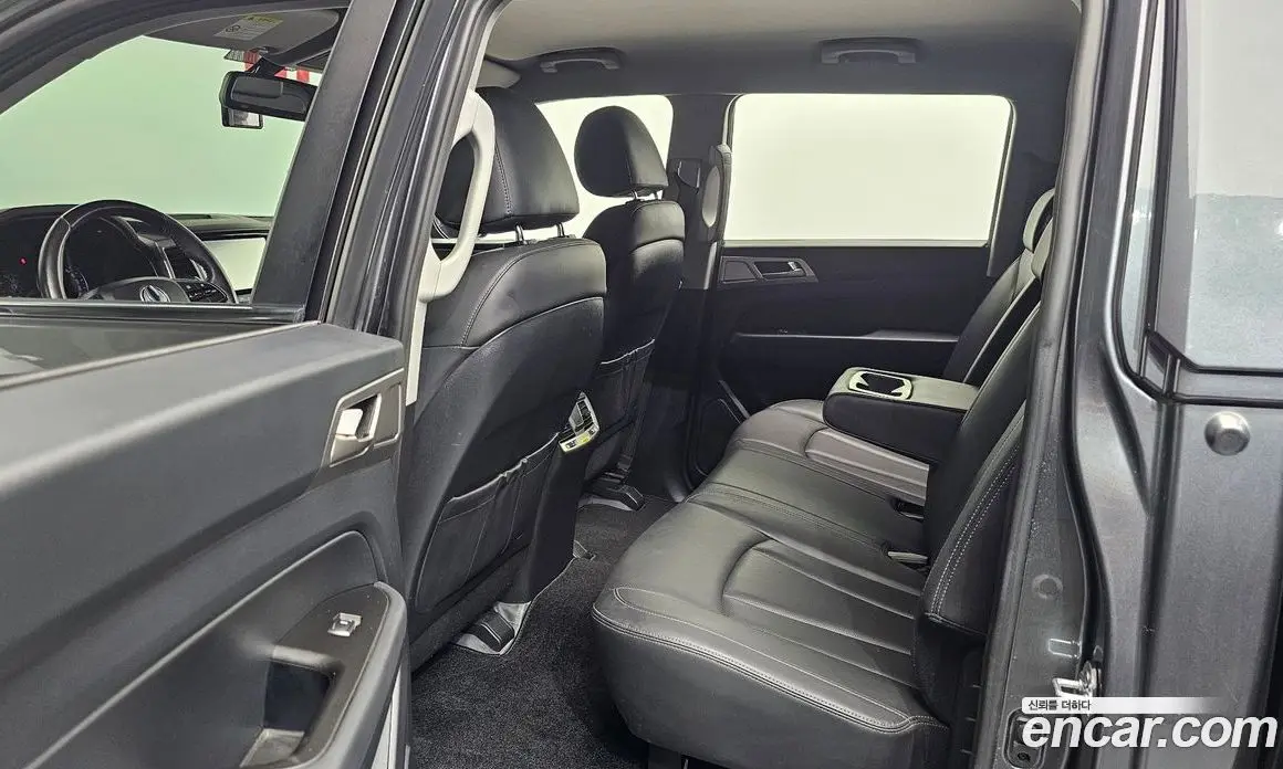 SsangYong Rexton 2019 2.2 автомат (гидро), фото 16