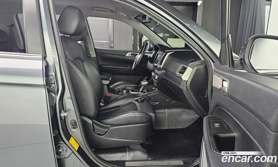 SsangYong Rexton 2019 2.2 автомат (гидро), фото 18
