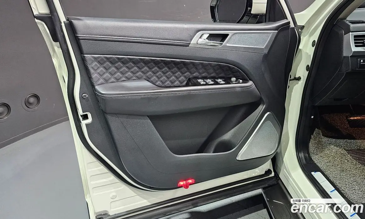 SsangYong Rexton 2022 2.2 автомат (гидро), фото 14