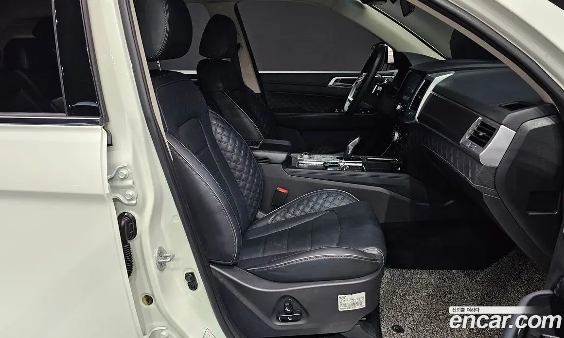SsangYong Rexton 2022 2.2 автомат (гидро), фото 16