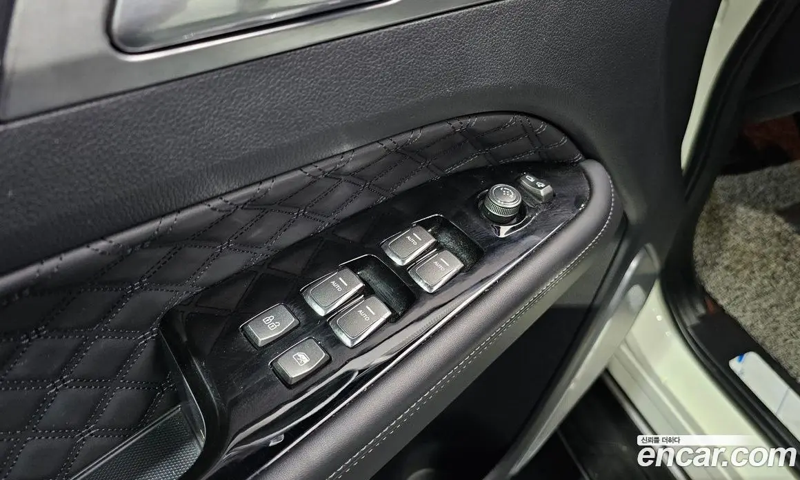 SsangYong Rexton 2022 2.2 автомат (гидро), фото 28