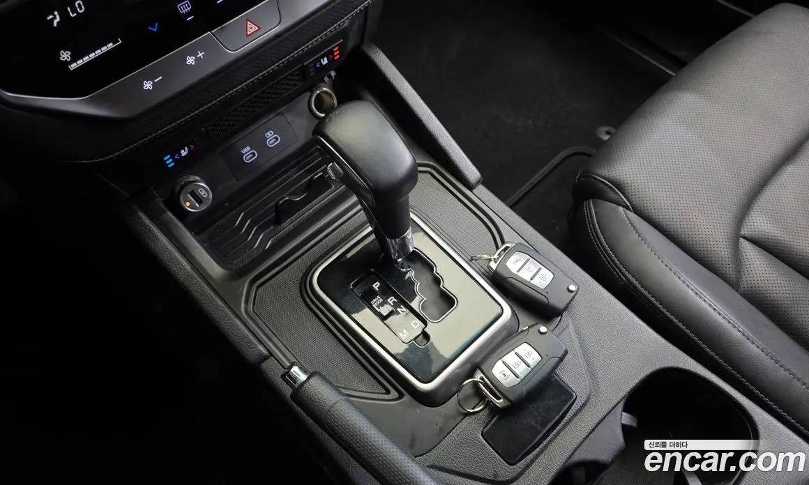 SsangYong Rexton 2023 2.2 автомат (гидро), фото 12