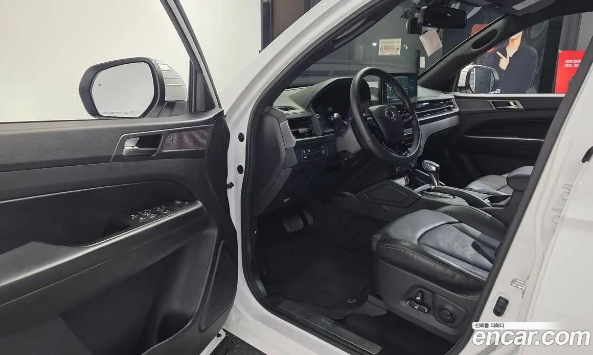 SsangYong Rexton 2023 2.2 автомат (гидро), фото 13