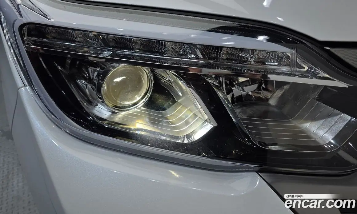 SsangYong Rexton 2023 2.2 автомат (гидро), фото 8