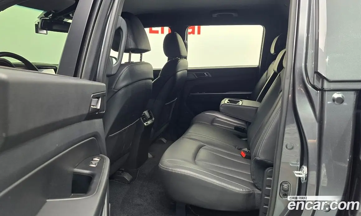 SsangYong Rexton 2023 2.2 автомат (гидро), фото 18