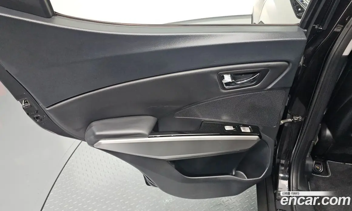 SsangYong TIBOLI 2015 1.6 автомат (гидро), фото 14