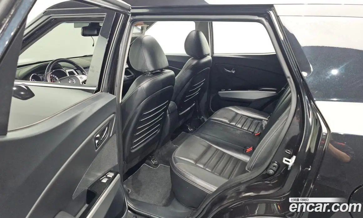SsangYong TIBOLI 2015 1.6 автомат (гидро), фото 17