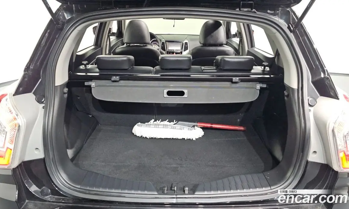 SsangYong TIBOLI 2015 1.6 автомат (гидро), фото 26