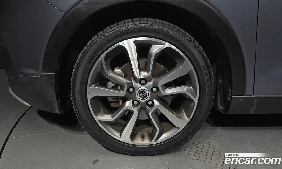SsangYong TIBOLI 2015 1.6 автомат (гидро), фото 5