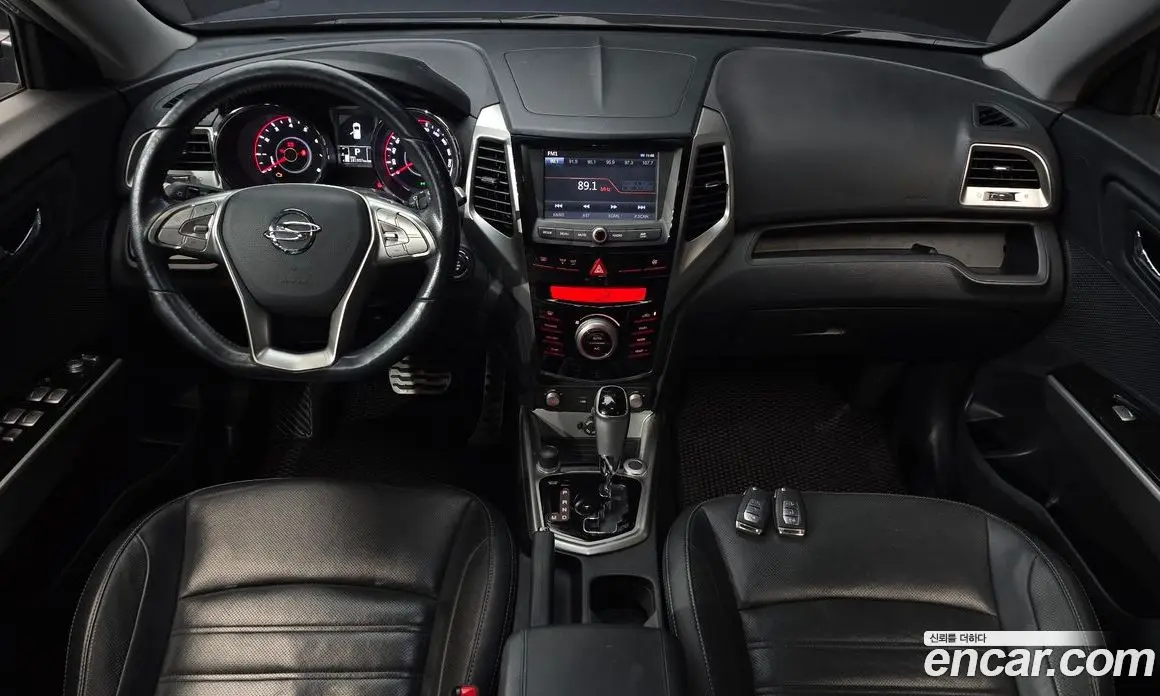 SsangYong TIBOLI 2015 1.6 автомат (гидро), фото 7