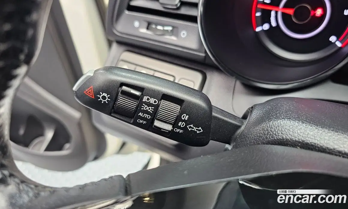 SsangYong TIBOLI 2016 1.6 автомат (гидро), фото 23