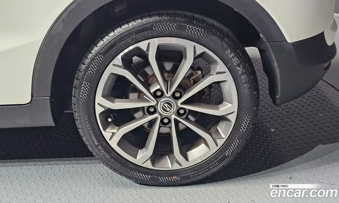 SsangYong TIBOLI 2016 1.6 автомат (гидро), фото 7