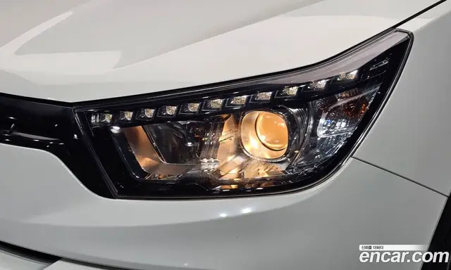 SsangYong TIBOLI 2016 1.6 автомат (гидро), миниатюра 8